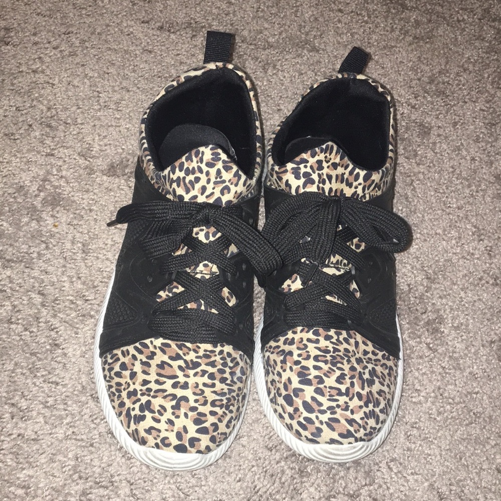 leopard print sneakers